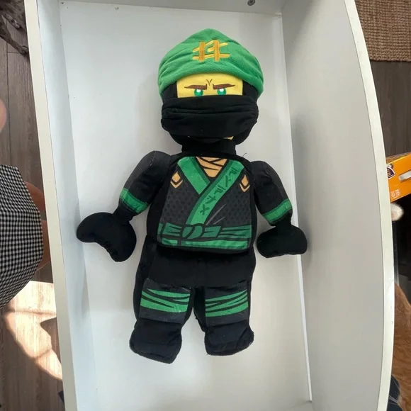 Ninjago Lloyd - Picture 2 of 4